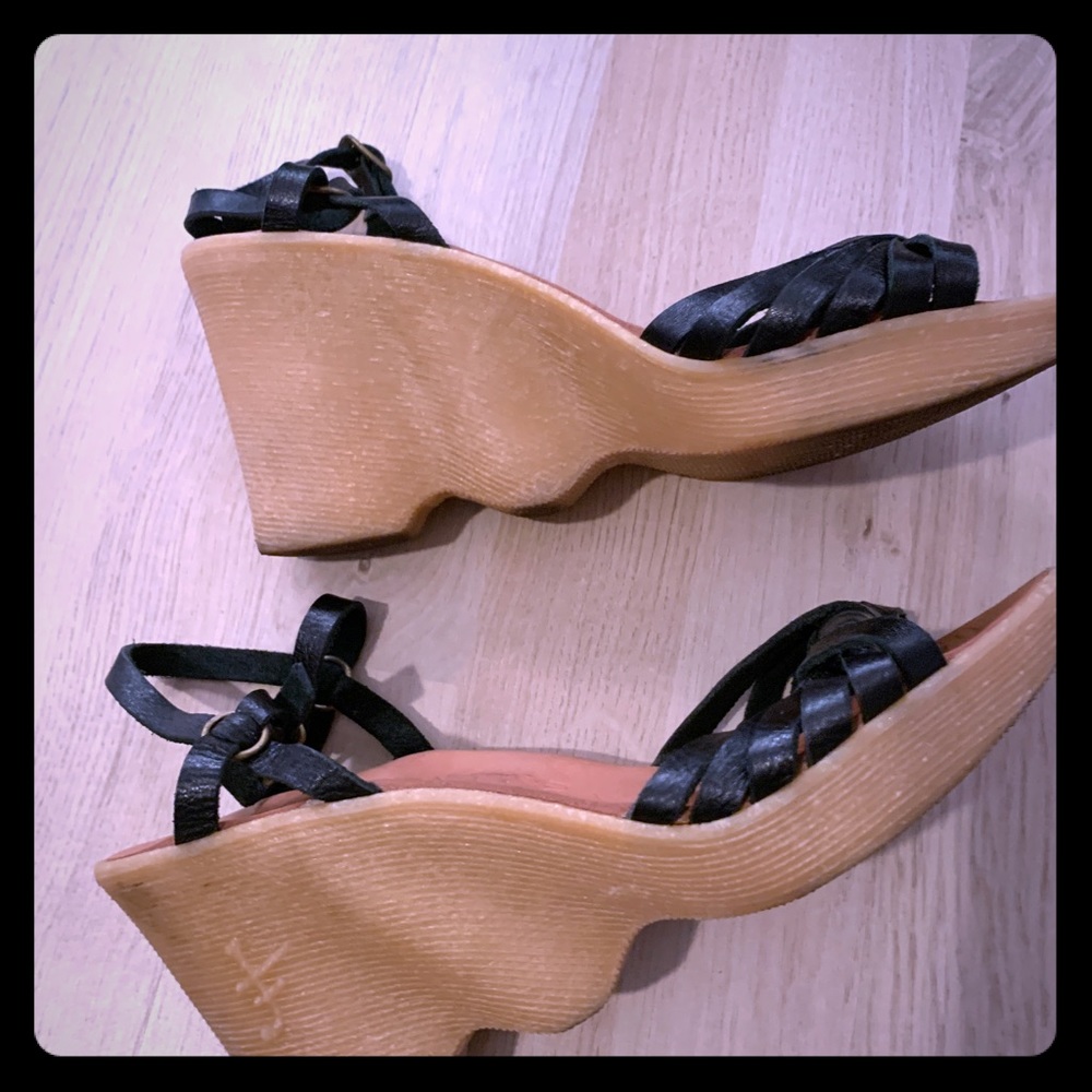 Leather sandals: Famolare. Size 10
